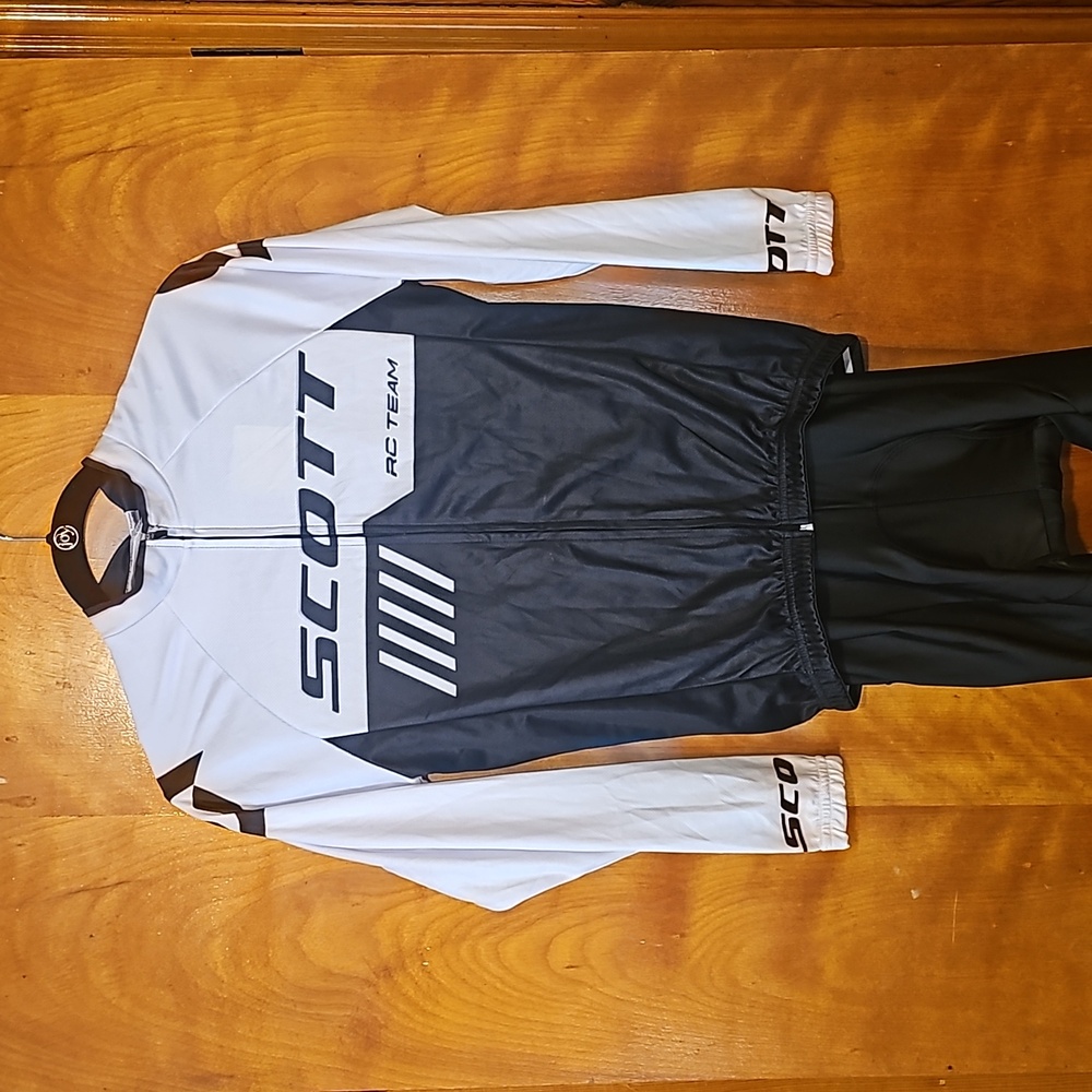 Xs Cycling suit